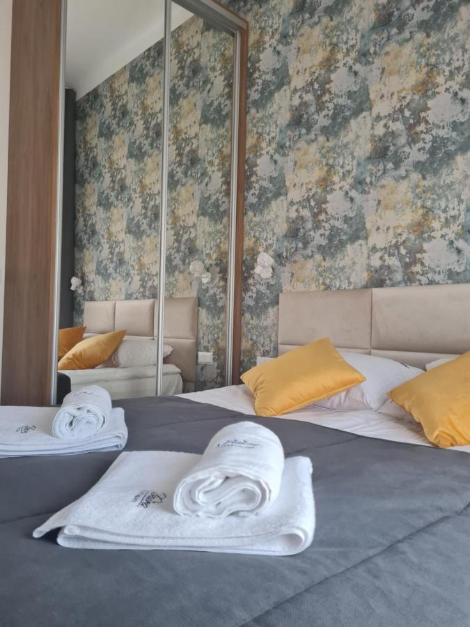 Daira Apartment